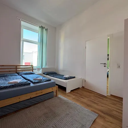 4you Ferien & Monteursunterkunft شقة وبرتال